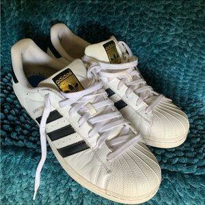 Adidas Original Superstar ADV is a classic sneaker men's Black & White Sz 13